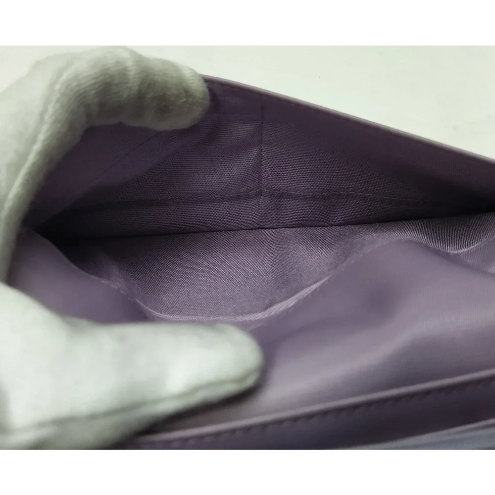 HOBO International Light Purple Leather Quilted Credit Card Bifold Wallet